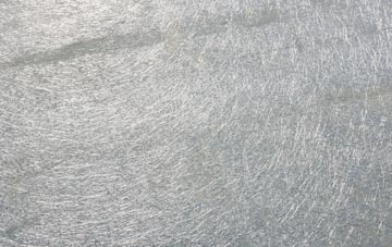 Hewood laminate fibreglass or shingles?